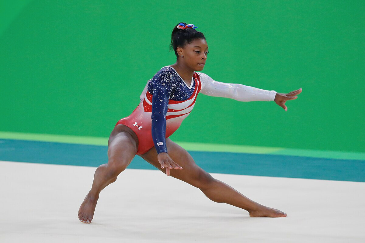 Simone Biles – Daring the Extraordinary!